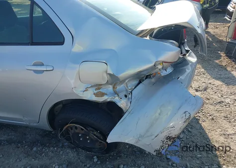 2010 Toyota Yaris from USA, damaged, VIN JTDBT4K33A1368411